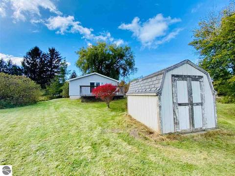 331 White St, Elberta, MI 49628 photo 38