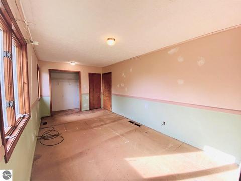 331 White St, Elberta, MI 49628 photo 17