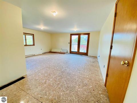 331 White St, Elberta, MI 49628 photo 25