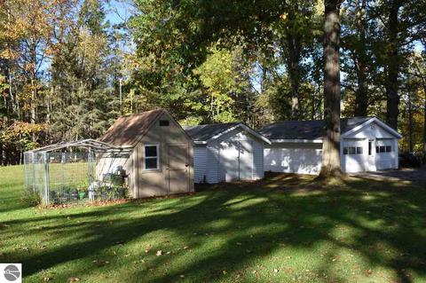 901 Kenyon Rd, Lupton, MI 48635 photo 11