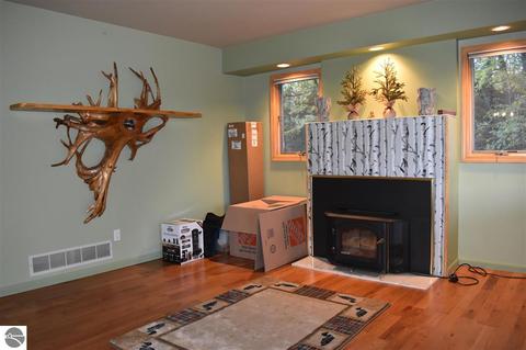901 Kenyon Rd, Lupton, MI 48635 photo 30