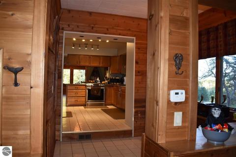 901 Kenyon Rd, Lupton, MI 48635 photo 22