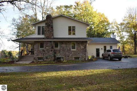 901 Kenyon Rd, Lupton, MI 48635 photo 7