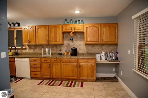 3045 S Point Augres Rd, Au Gres, MI 48703 photo 4