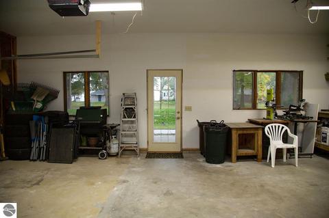 3045 S Point Augres Rd, Au Gres, MI 48703 photo 9