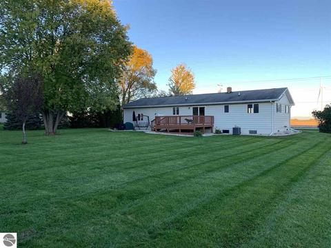 9820 S Wise Rd, Shepherd, MI 48883 photo 7