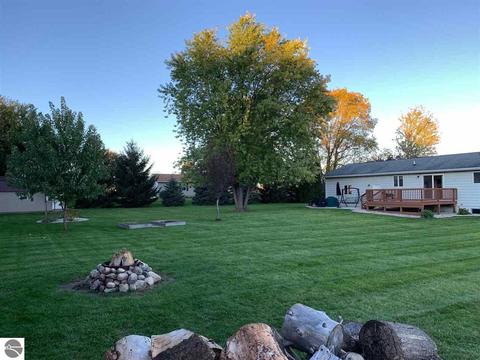 9820 S Wise Rd, Shepherd, MI 48883 photo 8