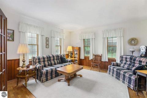 13077 S Solon Rd, Cedar, MI 49621 photo 10