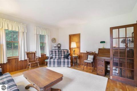 13077 S Solon Rd, Cedar, MI 49621 photo 12