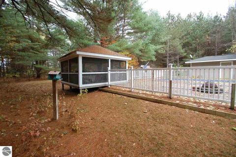 1696 Ann St, Gladwin, MI 48624 photo 46