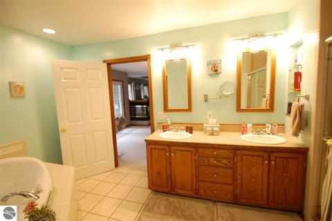 1696 Ann St, Gladwin, MI 48624 photo 31