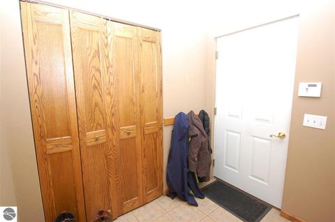 1696 Ann St, Gladwin, MI 48624 photo 5