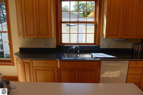28 N Huron, Au Gres, MI 48703 photo 10