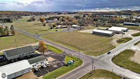Vl Bell Avenue, Cadillac, MI 49601