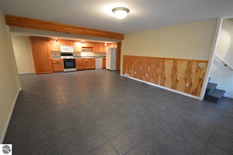 4019 S Bluff Cir, Cedar, MI 49621 photo 25