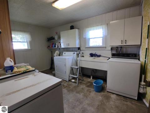 620 Burt St, Au Gres, MI 48703 photo 22