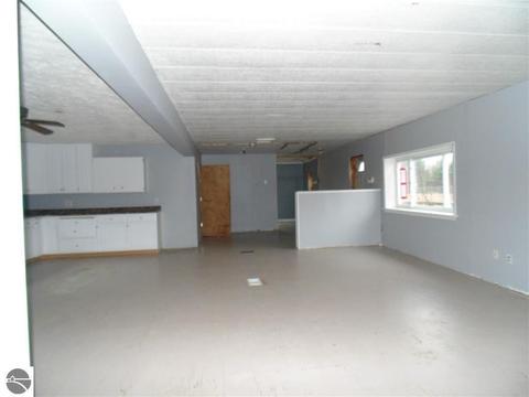 6450 E M-42, Manton, MI 49663 photo 10