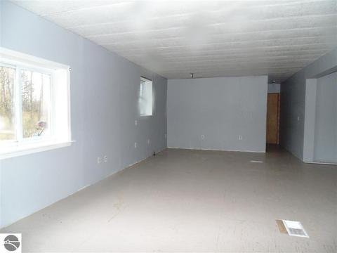 6450 E M-42, Manton, MI 49663 photo 8
