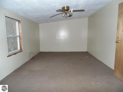 6450 E M-42, Manton, MI 49663 photo 17