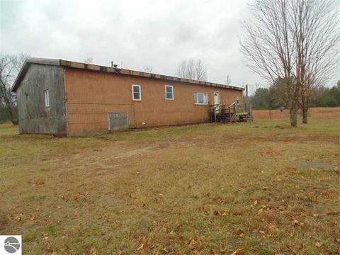 6450 E M-42, Manton, MI 49663 photo 5