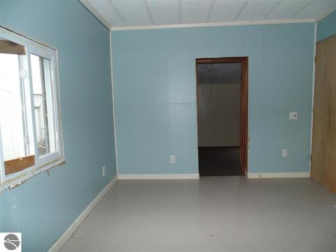 6450 E M-42, Manton, MI 49663 photo 15