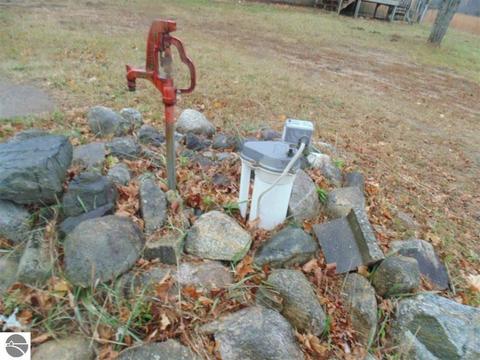 6450 E M-42, Manton, MI 49663 photo 20
