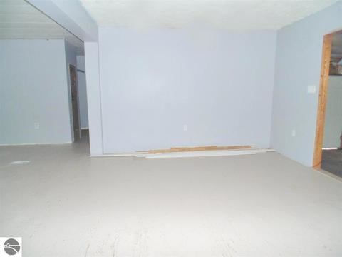 6450 E M-42, Manton, MI 49663 photo 13