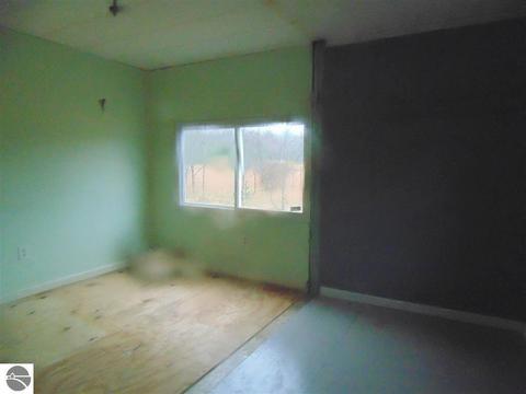 6450 E M-42, Manton, MI 49663 photo 18