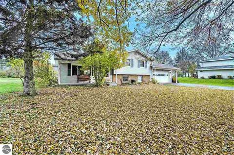 5698 Apple Valley Rd, Williamsburg, MI 49690 photo 33
