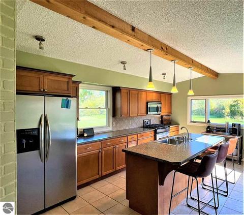 5698 Apple Valley Rd, Williamsburg, MI 49690 photo 10
