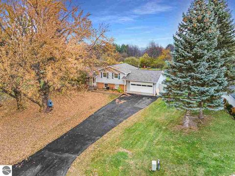 5698 Apple Valley Rd, Williamsburg, MI 49690 photo 32