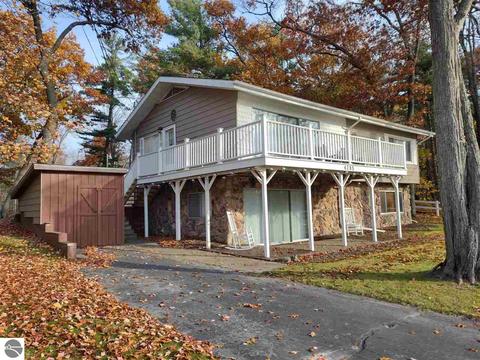 4285 E Sagabay Dr, Au Gres, MI 48703 photo 1