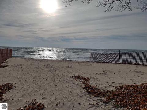 4285 E Sagabay Dr, Au Gres, MI 48703 photo 3