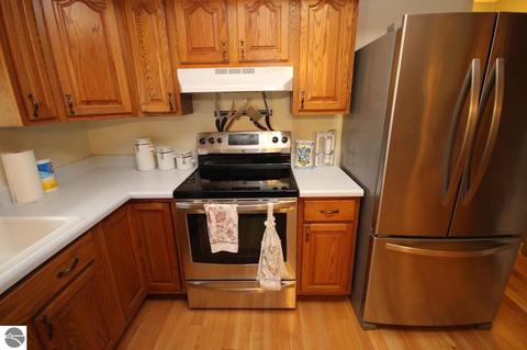 405 S Chippewa St, Shepherd, MI 48883 photo 13