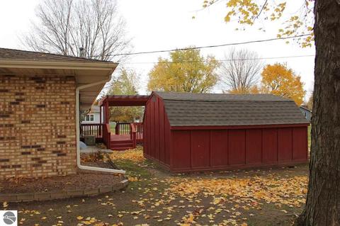 405 S Chippewa St, Shepherd, MI 48883 photo 30