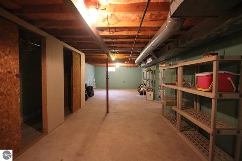 405 S Chippewa St, Shepherd, MI 48883 photo 27
