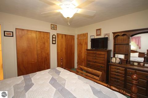 405 S Chippewa St, Shepherd, MI 48883 photo 16