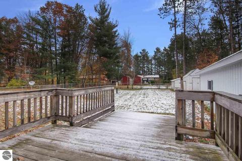 1903 Outer Dr, Interlochen, MI 49643 photo 4