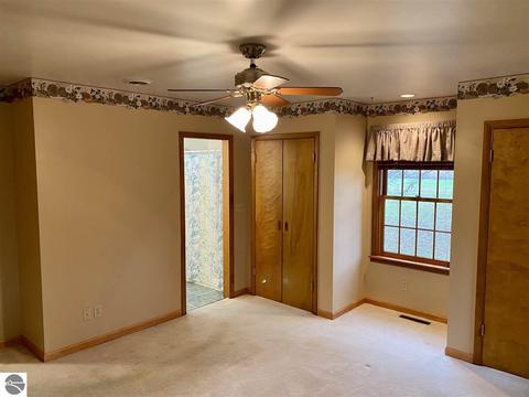3245 E Siebert Rd, Midland, MI 48642 photo 36