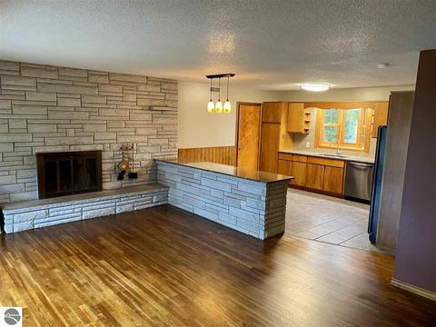 3245 E Siebert Rd, Midland, MI 48642 photo 18