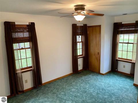 3245 E Siebert Rd, Midland, MI 48642 photo 30