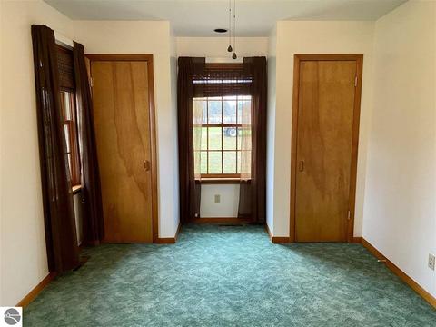 3245 E Siebert Rd, Midland, MI 48642 photo 31