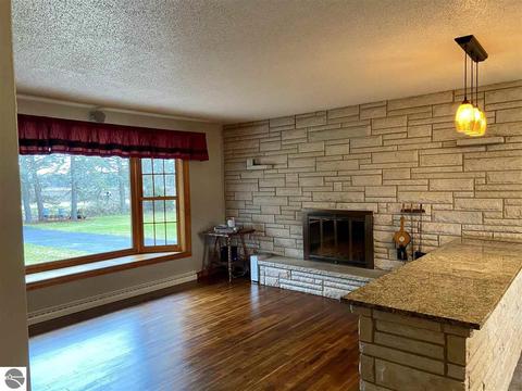3245 E Siebert Rd, Midland, MI 48642 photo 19