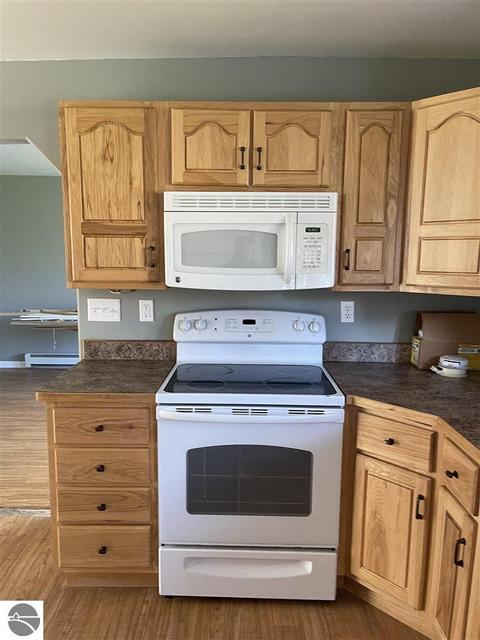 2877 Johnson Dr, Standish, MI 48658 photo 13