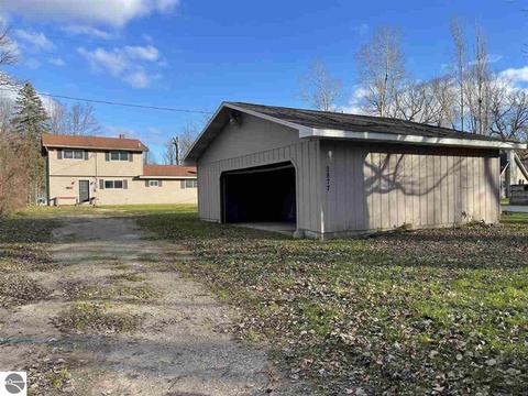 2877 Johnson Dr, Standish, MI 48658 photo 38