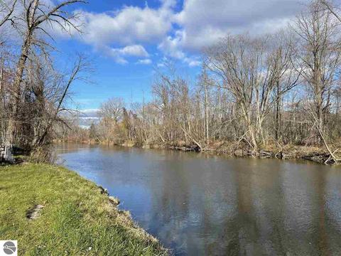 2877 Johnson Dr, Standish, MI 48658 photo 48