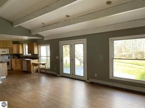 2877 Johnson Dr, Standish, MI 48658 photo 15