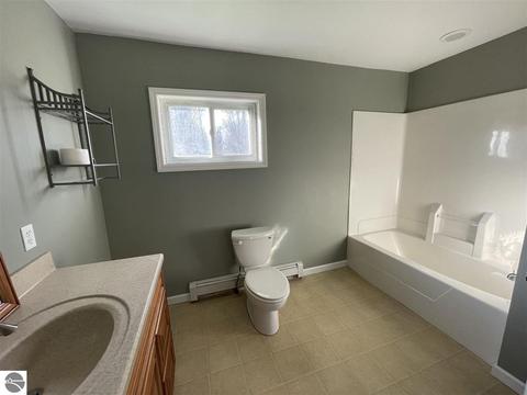 2877 Johnson Dr, Standish, MI 48658 photo 17