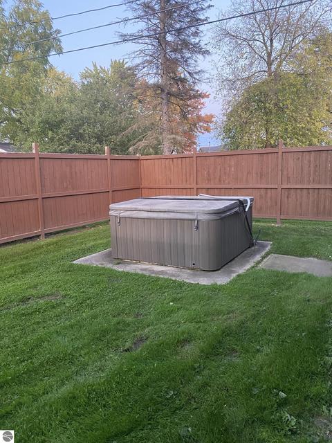 220 W Pne, Standish, MI 48658 photo 4