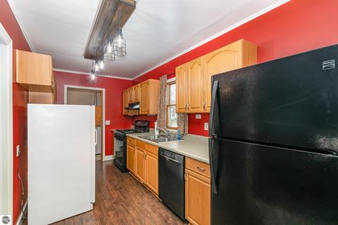 129 E Cottage, Shepherd, MI 48883 photo 11